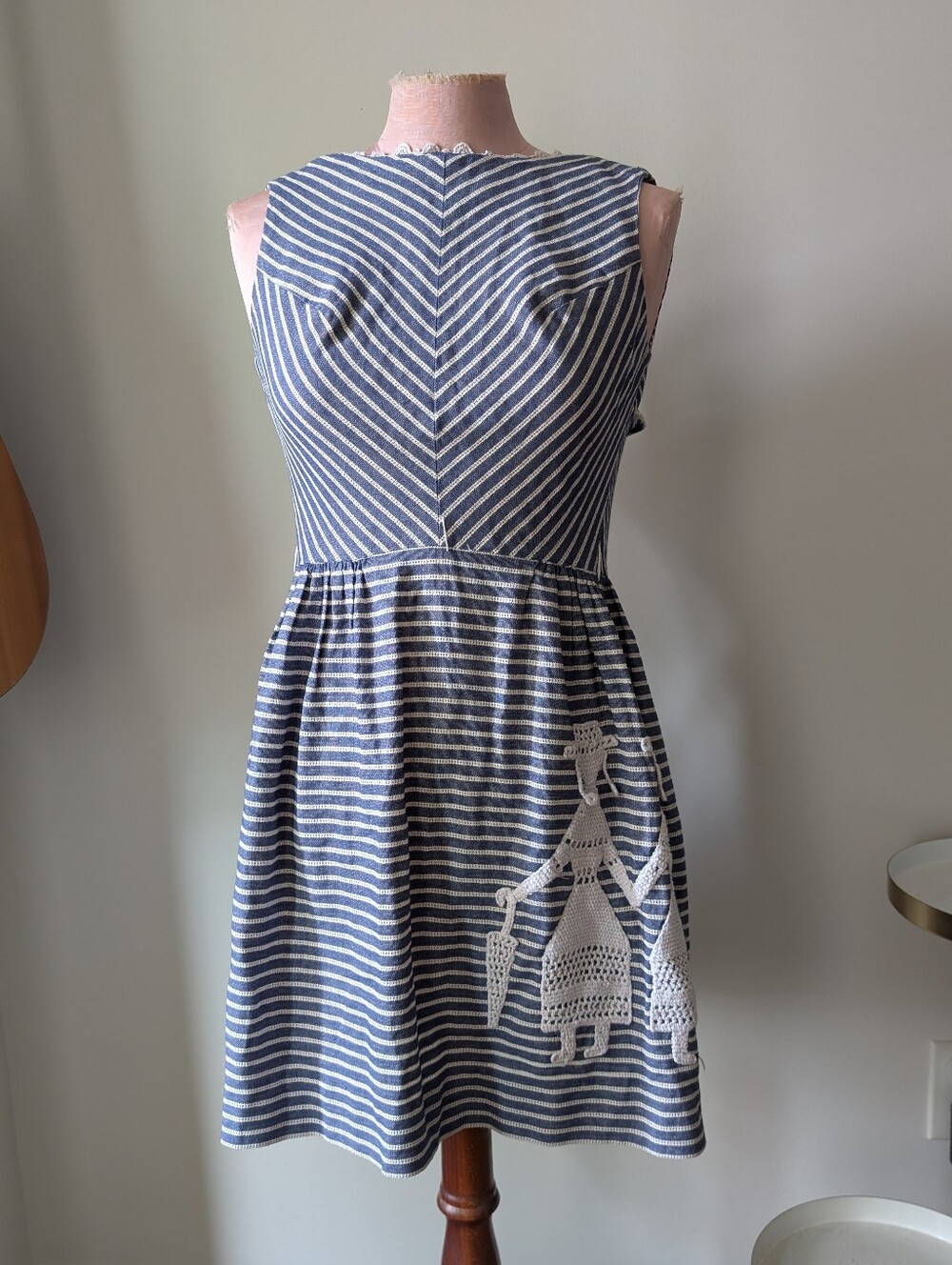 Vintage 60s Country Junior Promenade Dress XXS Crochet Applique
